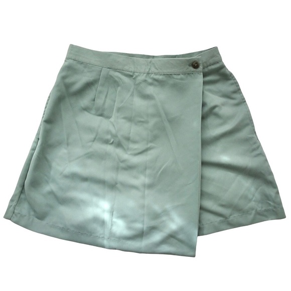 NIKE GREEN SKORT - Picture 1 of 8